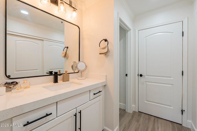 2025 E CAMPBELL Avenue 265, Phoenix, AZ 85016