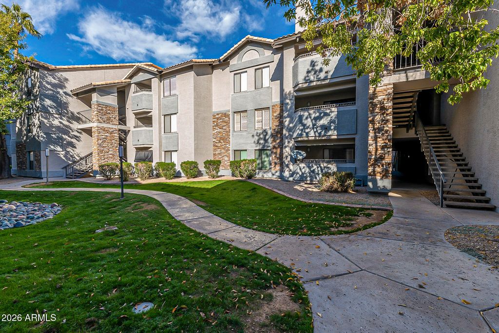2025 E CAMPBELL Avenue 265, Phoenix, AZ 85016