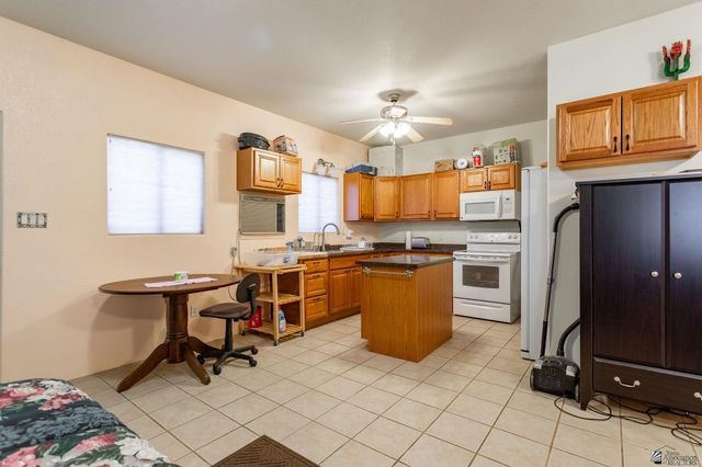 14552 E 48 Dr, Yuma, AZ 85367