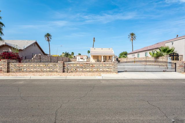 14552 E 48 Dr, Yuma, AZ 85367