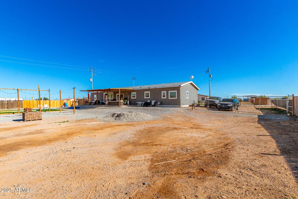 Image 29 of property listing at 36927 W PIMA Street, Tonopah, AZ 85354