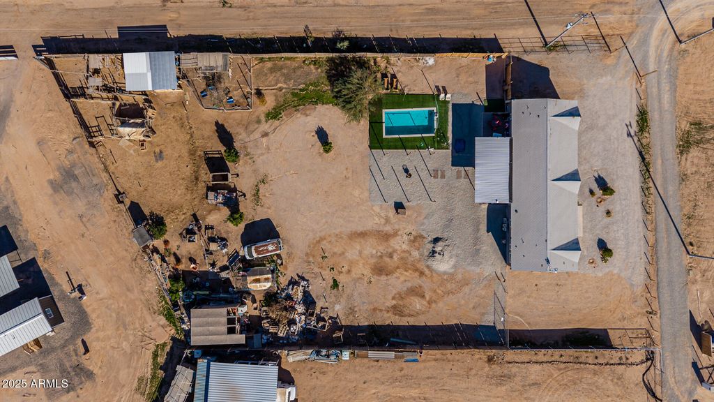 Image 40 of property listing at 36927 W PIMA Street, Tonopah, AZ 85354