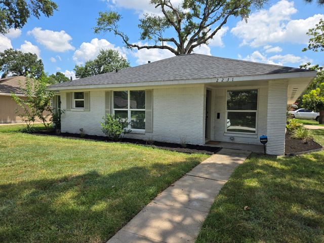 2231 Latexo Drive, Houston, TX 77018