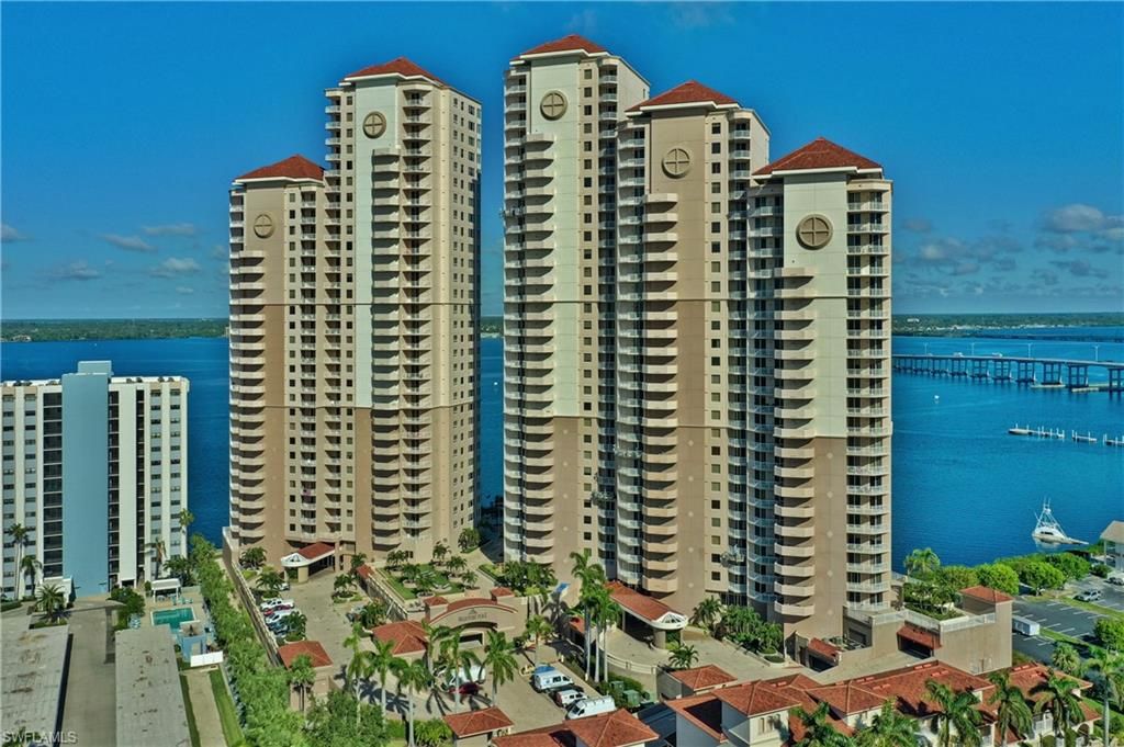 2104 W FIRST ST 2702, FORT MYERS, FL 33901 — exterior