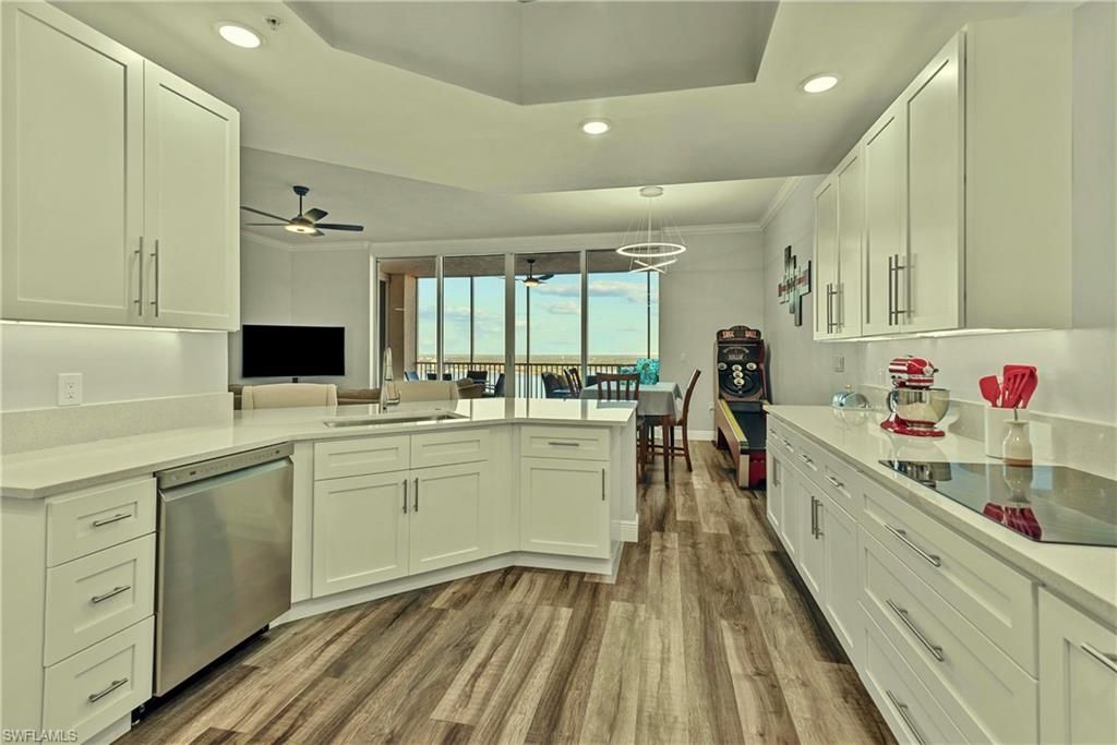 2104 W FIRST ST 2702, FORT MYERS, FL 33901 — photo 3