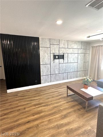 6488 Creston Avenue, Las Vegas, NV 89103