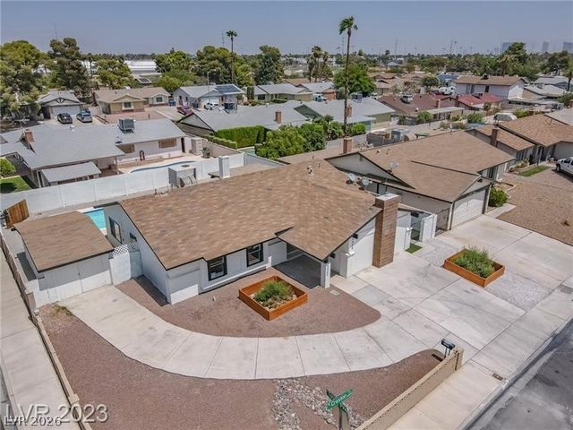 6488 Creston Avenue, Las Vegas, NV 89103