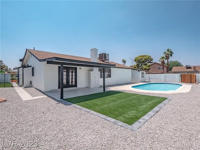 6488 Creston Avenue, Las Vegas, NV 89103