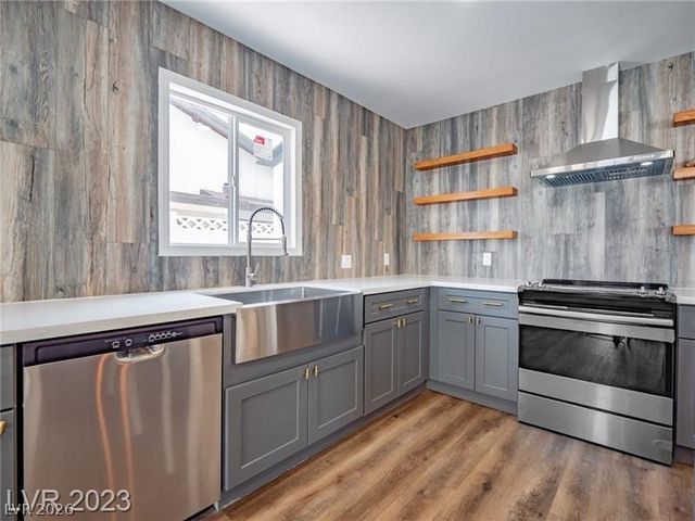 6488 Creston Avenue, Las Vegas, NV 89103