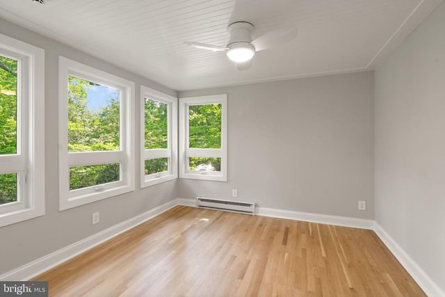 3667 N HARRISON ST, Arlington, VA 22207