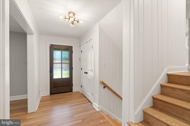 3667 N HARRISON ST, Arlington, VA 22207