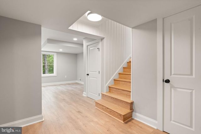 3667 N HARRISON ST, Arlington, VA 22207