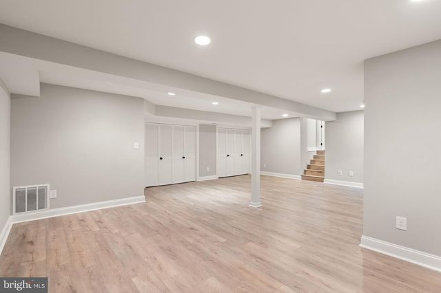 3667 N HARRISON ST, Arlington, VA 22207