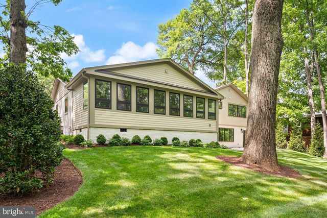 3667 N HARRISON ST, Arlington, VA 22207
