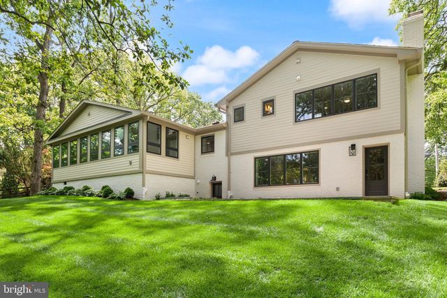 3667 N HARRISON ST, Arlington, VA 22207