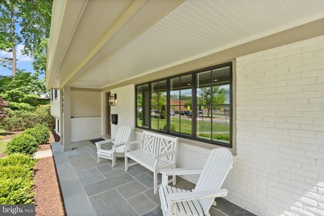 3667 N HARRISON ST, Arlington, VA 22207