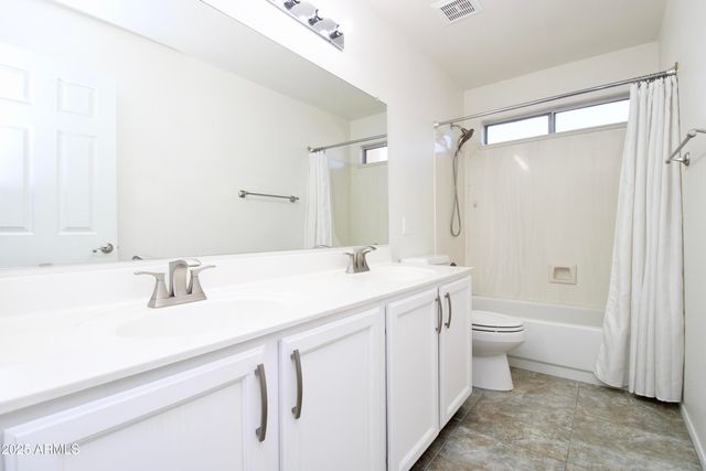 4237 E ROCKLEDGE Road, Phoenix, AZ 85044