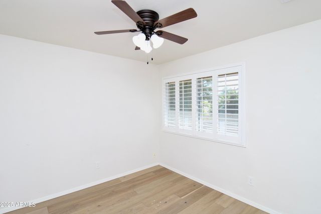 4237 E ROCKLEDGE Road, Phoenix, AZ 85044