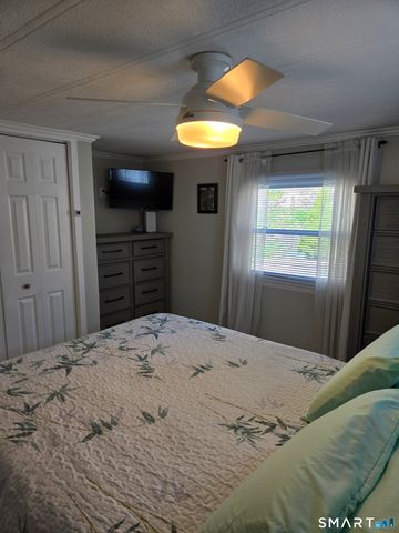 67 Loring Court, Wallingford, CT 06492