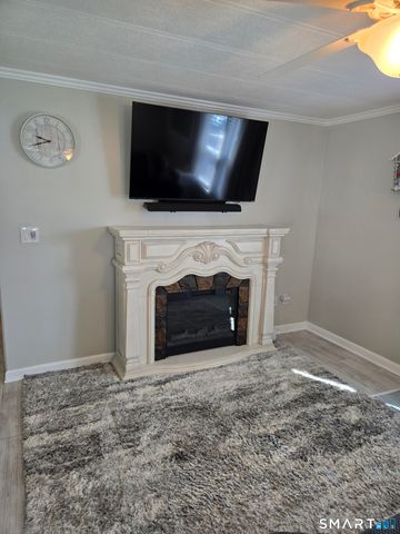 67 Loring Court, Wallingford, CT 06492