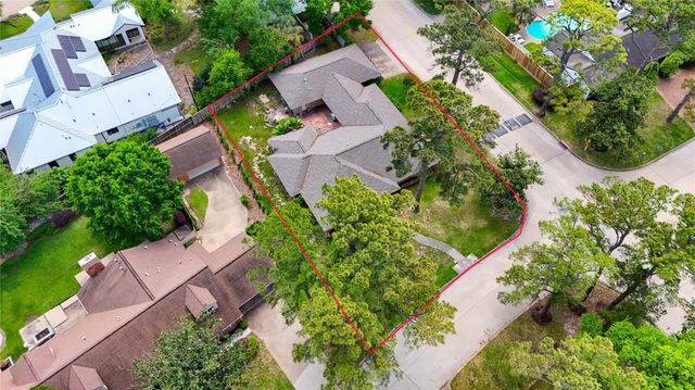 4539 Bryn Mawr Lane, Houston, TX 77027