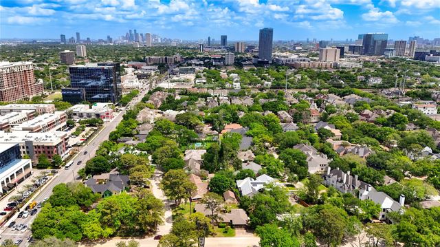 4539 Bryn Mawr Lane, Houston, TX 77027