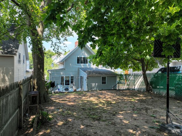 54 Lombard Street, New Haven, CT 06513