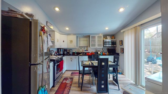 54 Lombard Street, New Haven, CT 06513