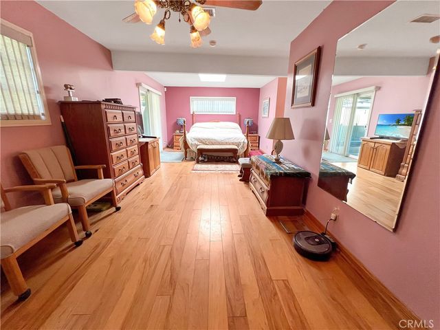 2021 Kristi Lane, Santa Ana, CA 92701