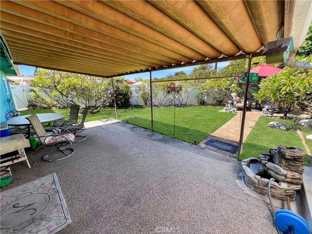 2021 Kristi Lane, Santa Ana, CA 92701