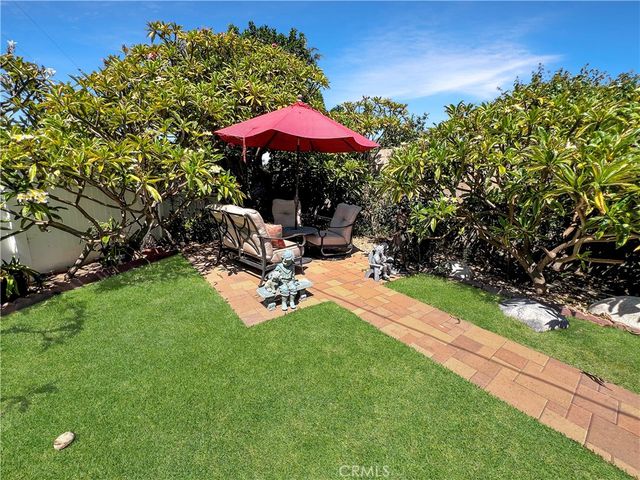 2021 Kristi Lane, Santa Ana, CA 92701