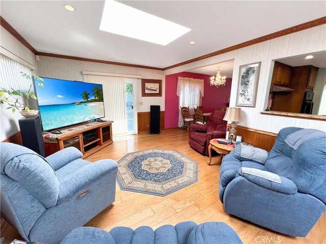 2021 Kristi Lane, Santa Ana, CA 92701