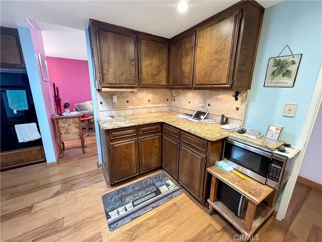 2021 Kristi Lane, Santa Ana, CA 92701