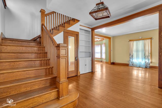 878 S Wildwood Avenue, Kankakee, IL 60901