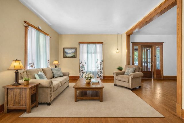 878 S Wildwood Avenue, Kankakee, IL 60901