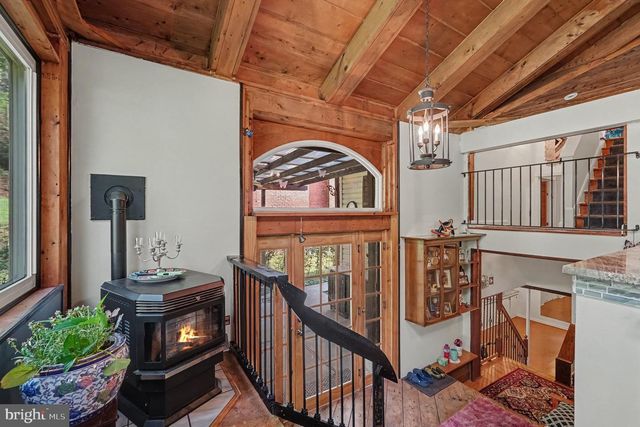1003 KINGSTON RD, Pikesville, MD 21208