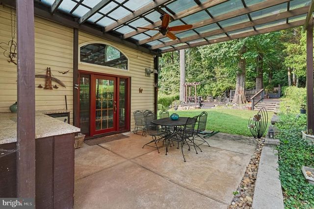 1003 KINGSTON RD, Pikesville, MD 21208