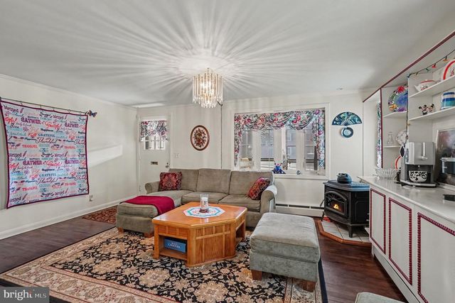1003 KINGSTON RD, Pikesville, MD 21208