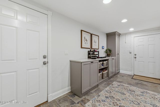 4268 VENETIA Boulevard, Jacksonville, FL 32210