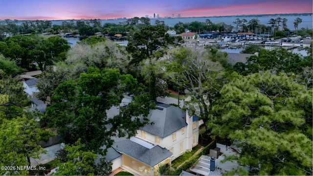 4268 VENETIA Boulevard, Jacksonville, FL 32210