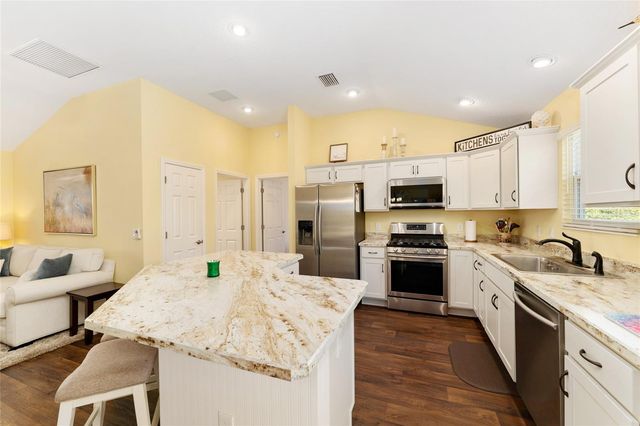 5949 FLINT LOOP, The Villages, FL 32163