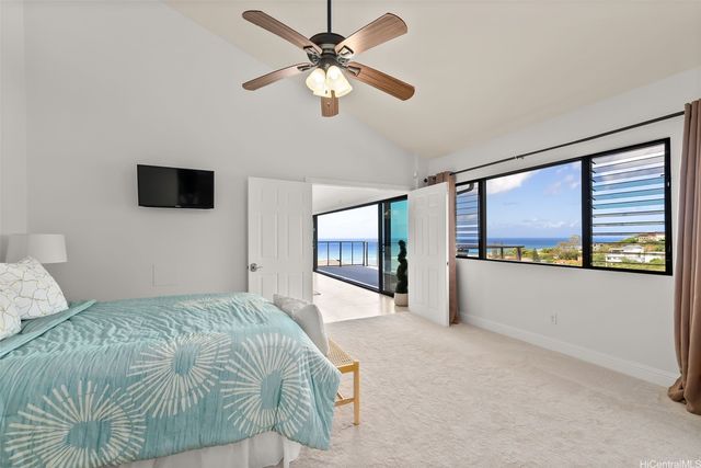 5335 Puahia Place, Honolulu, HI 96821