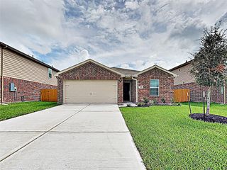725 Totem Trail Drive, La Marque, TX 77568