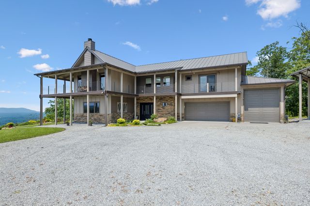 175 Bullet Mountain Dr, Tellico Plains, TN 37385