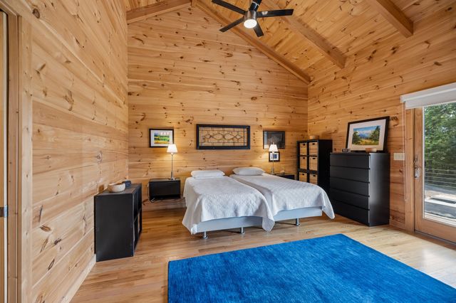 175 Bullet Mountain Dr, Tellico Plains, TN 37385