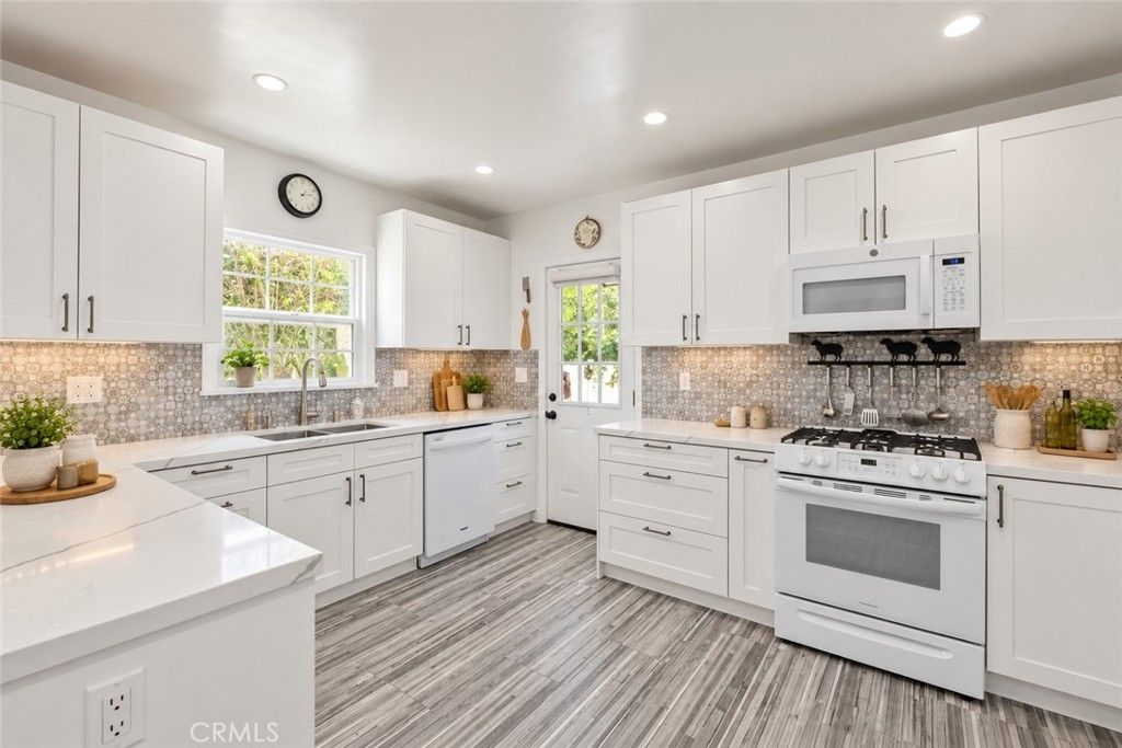 471 S Clark, Beverly Hills, CA 90211 — photo 3