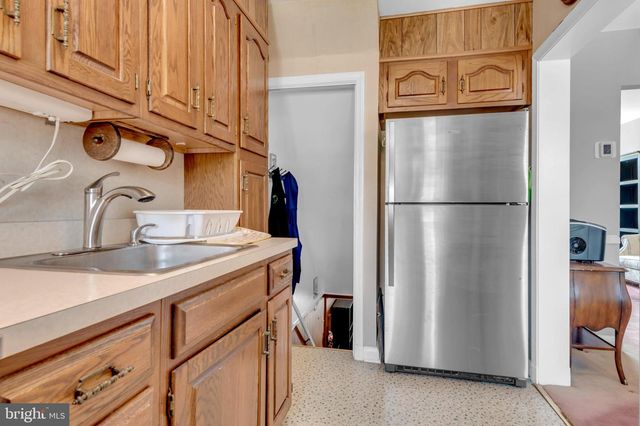 420 TRAPPE RD, Baltimore, MD 21222