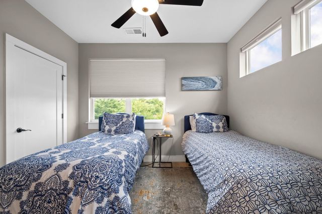 1325 Central Avenue, Chattanooga, TN 37408