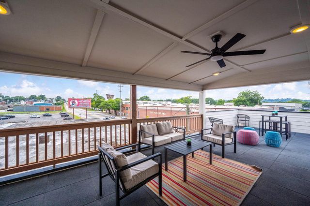 1325 Central Avenue, Chattanooga, TN 37408