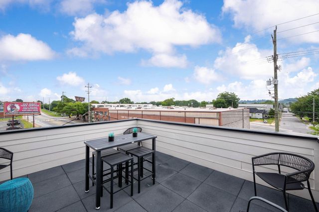 1325 Central Avenue, Chattanooga, TN 37408